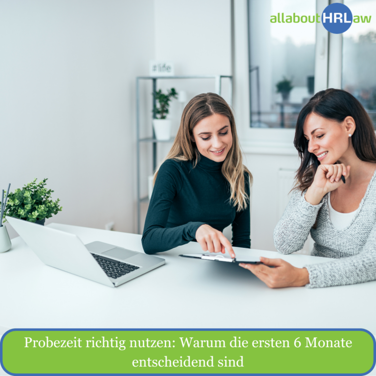Probezeit richtig nutzen: Führungskraft und neuer Mitarbeiter besprechen in einem persönlichen Gespräch Erwartungen, Fortschritte und die weitere Entwicklung.